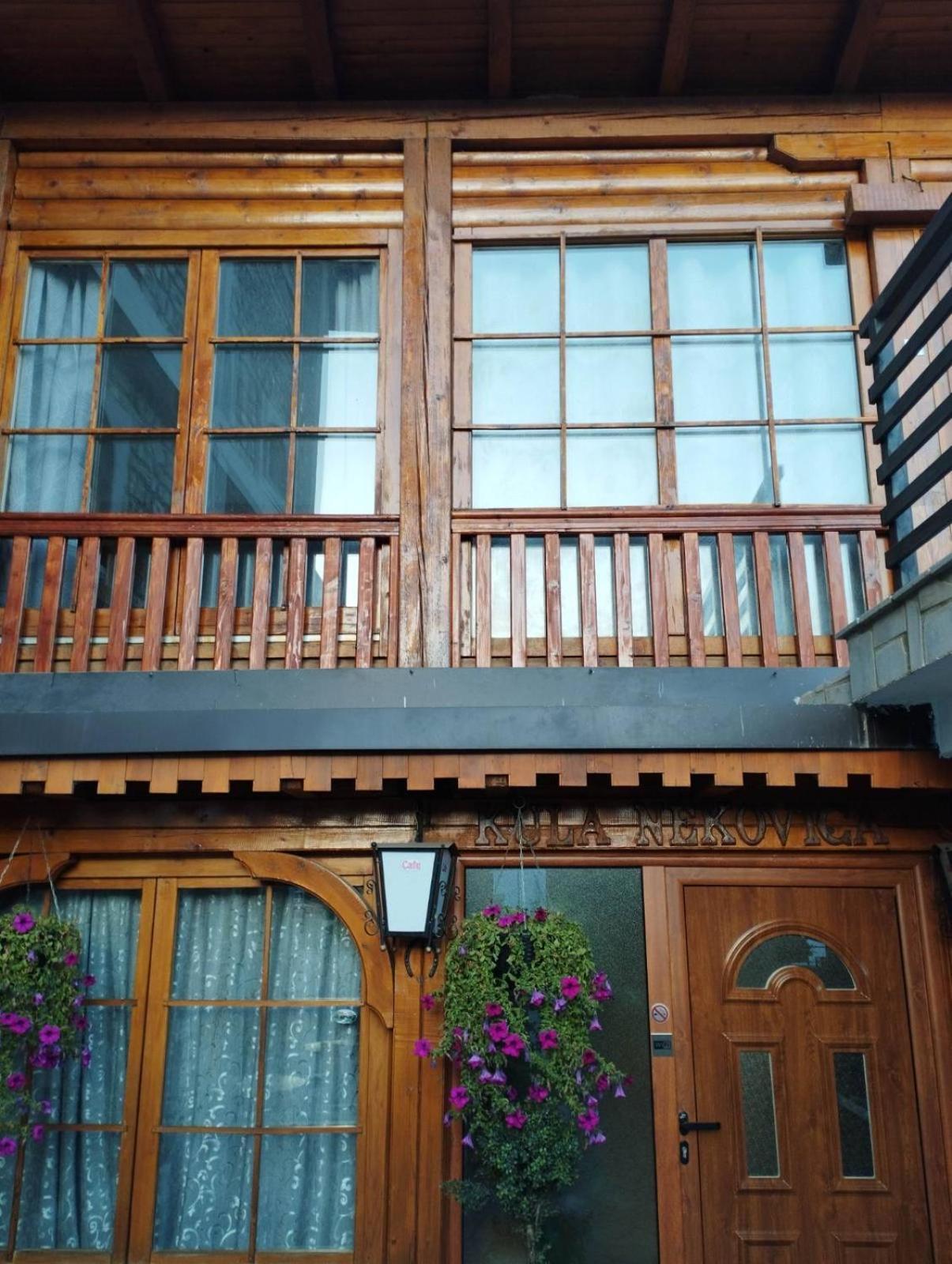 Kula Nekovic Bed and Breakfast Gusinje Exteriör bild
